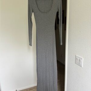 Elegant Gray Long Sleeve Dress